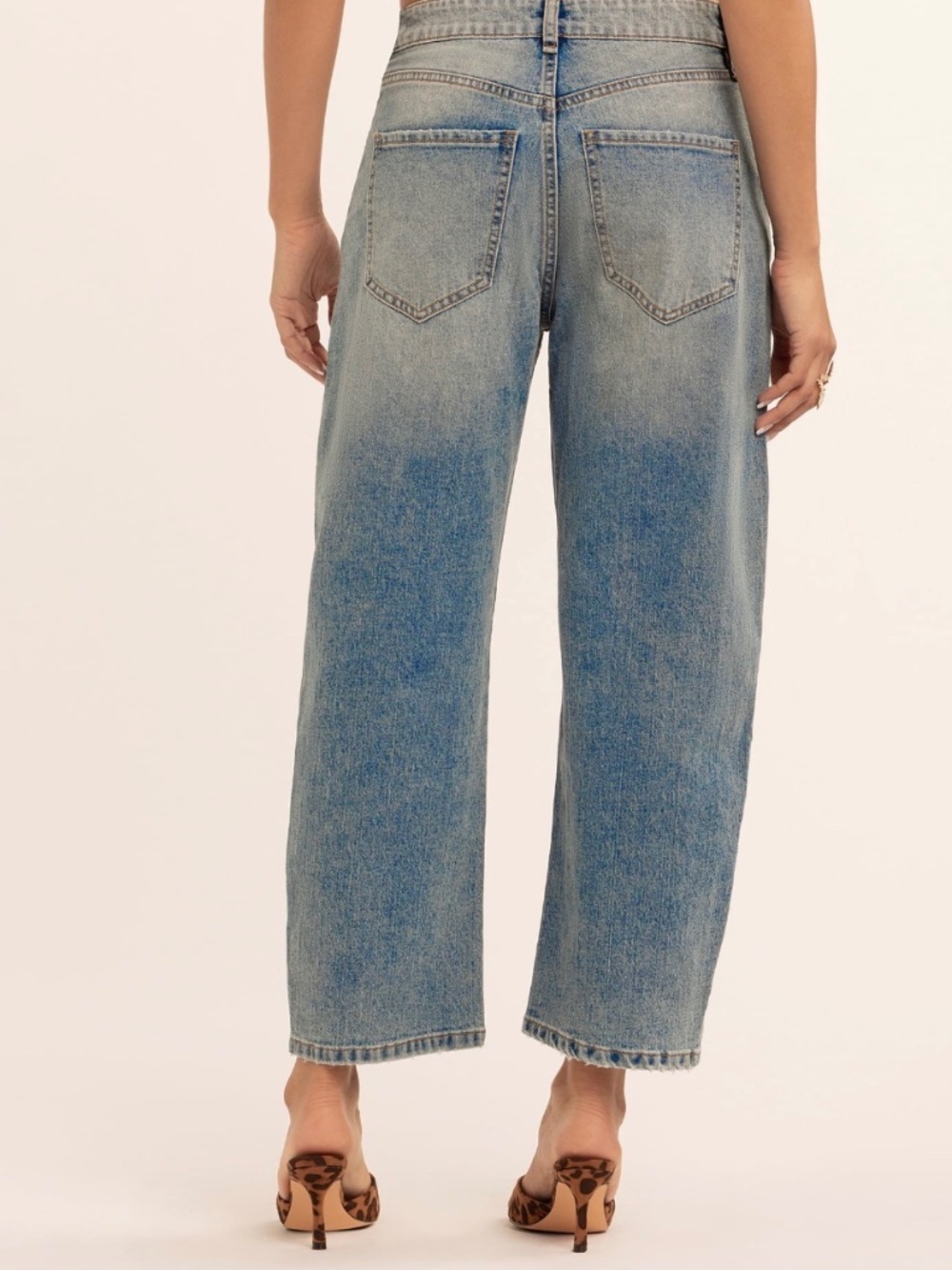 Jessica Simpson Women's and Women's Plus Cherry Barrel 5 Pocket Jeans - Picture 3 of 6